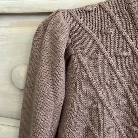 Sweater - Picture 2 of 6